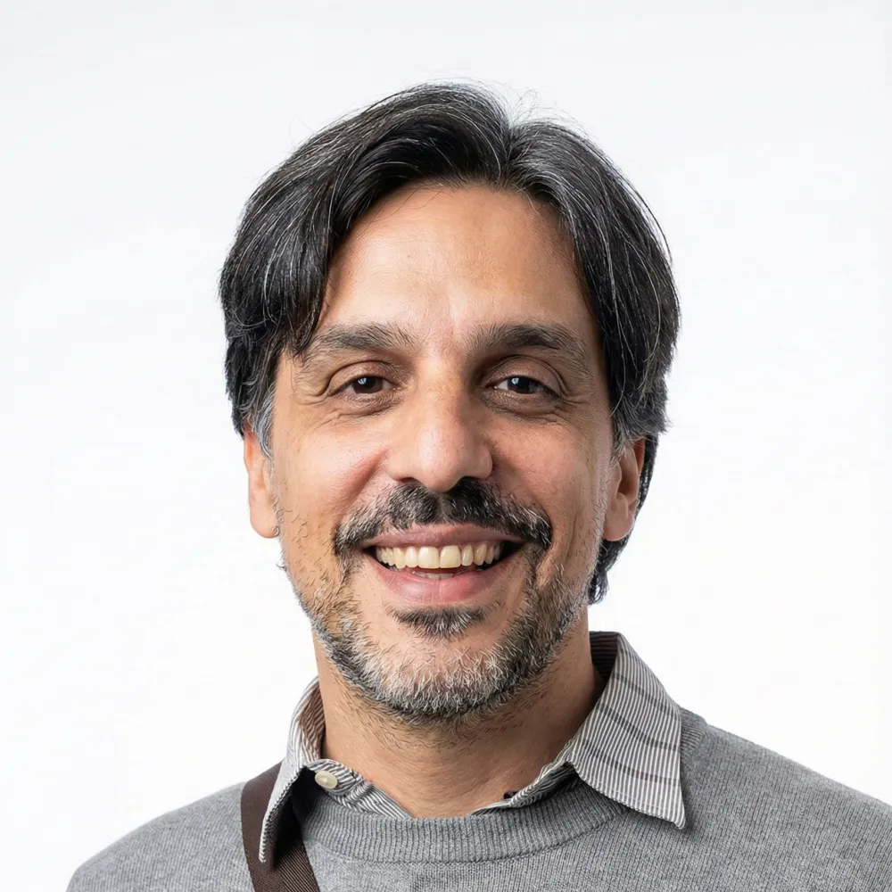 Dr. Alexandre Valverde